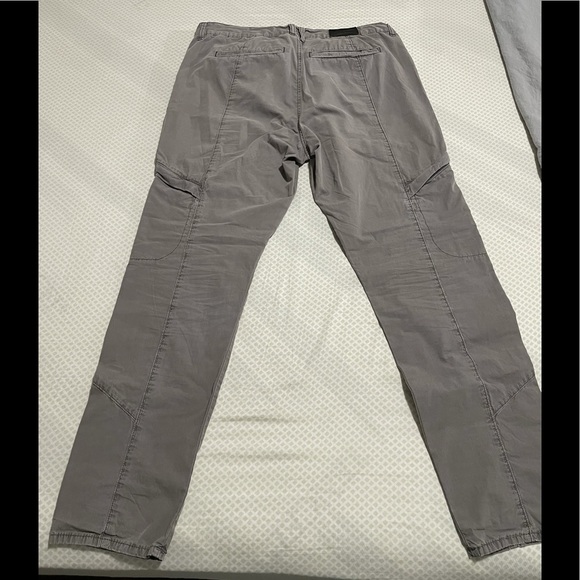 True religion men’s cargo pant - Picture 7 of 9